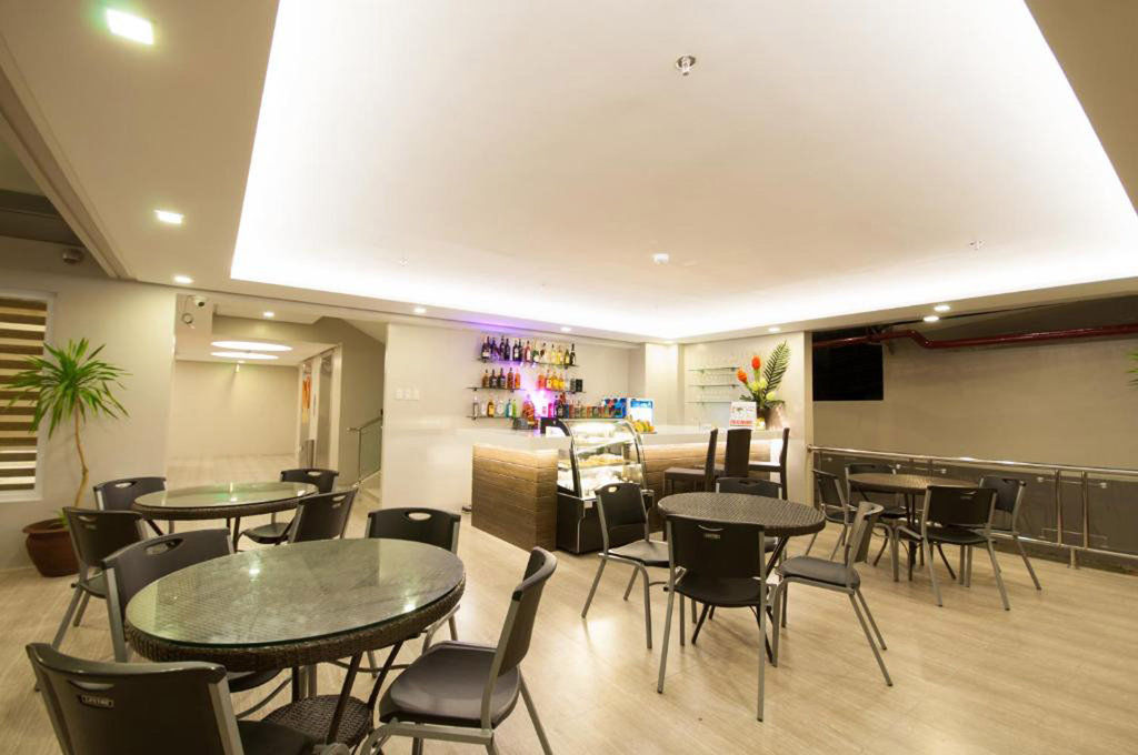 Glo'S Space Boracay Dmall By Tripzyfun Balabag  Exterior foto